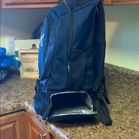 Isopack Backpack - Picture 2 of 4